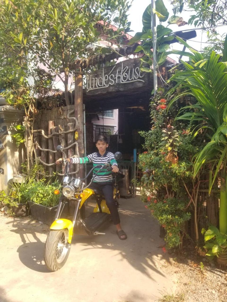 Uncle'S House Siemreap Appartement Siem Reap Buitenkant foto